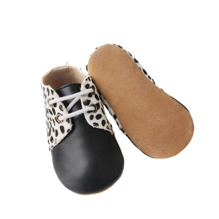Black Toe with Animal Print Lapel Oxford Style Lace Up Boots Sole View